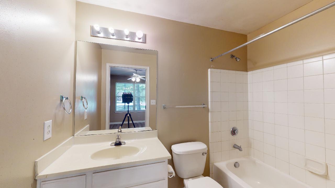 Suite A property image