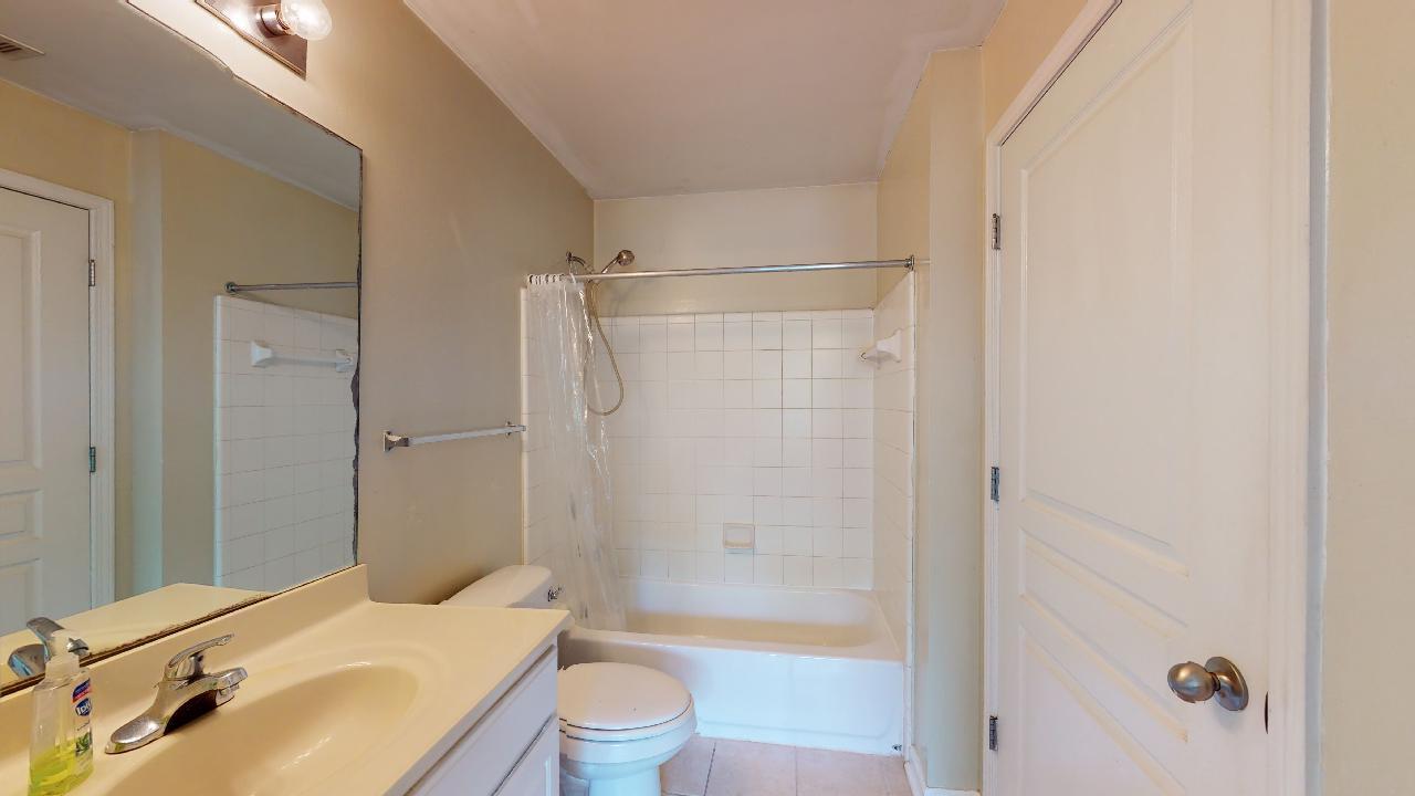 Suite A property image